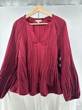 NWT Ophelia Roe pleated red blouse